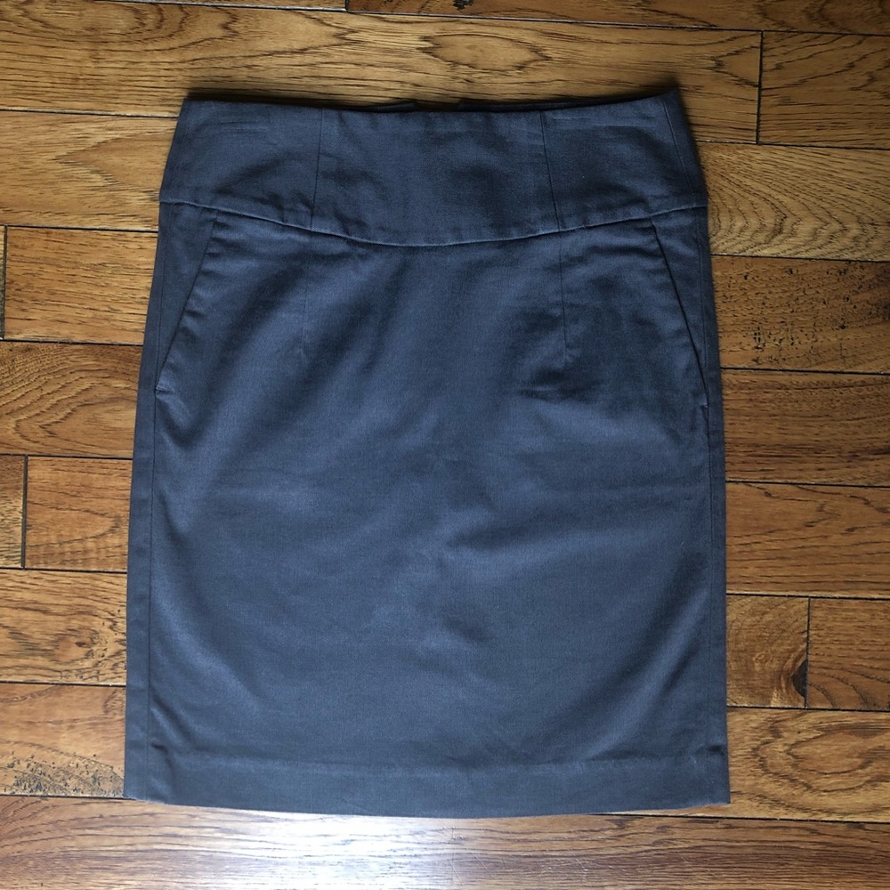 Banana Republic gray pencil skirt